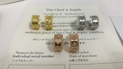 반ㅋ리프 빼를리 클로버 이어링 다이아 세팅