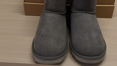 [NORMAL] 어ㄱ 클래식 미디부츠 그레이