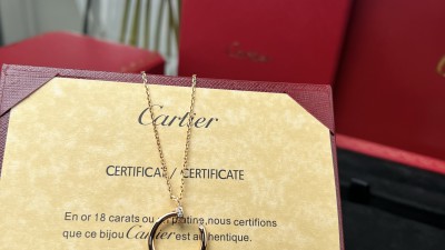 까ㄹ띠에 저스트 앵 끌루 펜던트 목걸이 다이아 파베