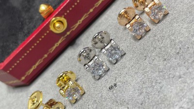 까ㄹ띠에 솔리테어 스터드 이어링 3컬러