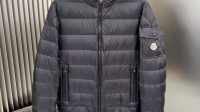 [TOP] 공용 25FW 몽ㅋ레르 나잔 후드 숏 다운자켓