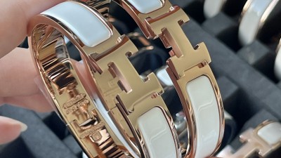 에ㄹ메스 클릭아슈 브레이슬릿