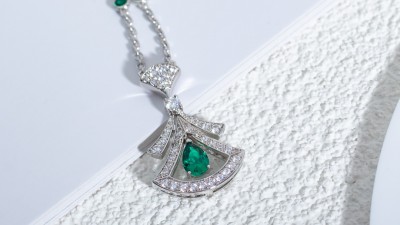 불ㄱ리 디바스 드림 목걸이