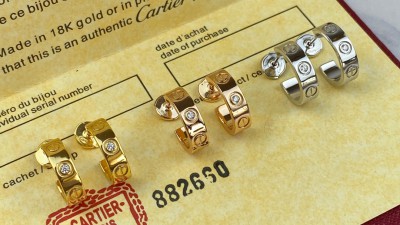 까ㄹ띠에 러브 스터드 이어링 다이아 파베 3컬러