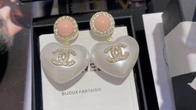 샤ㄴ 로고하트 이어링