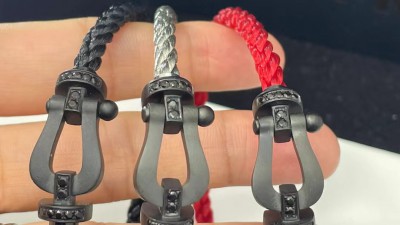 프ㄹ드 포스텐 라지 브레이슬릿 블랙 티타늄