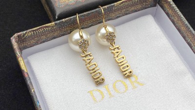 디ㅇ 자도르 이어링