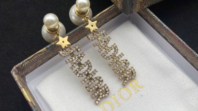 디ㅇ 자도르 이어링