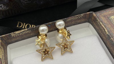 디ㅇ 트라이벌 이어링