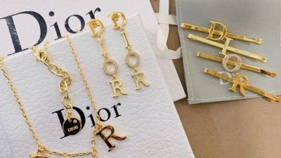 디ㅇ 레볼루션 헤어핀