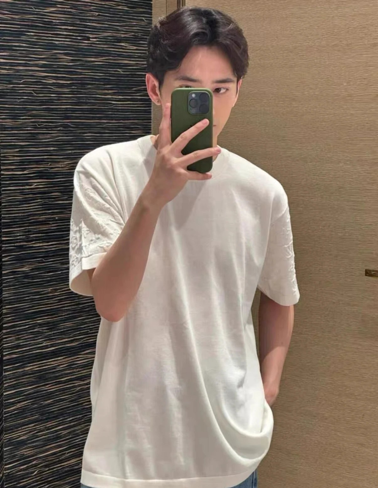 상품 이미지 1