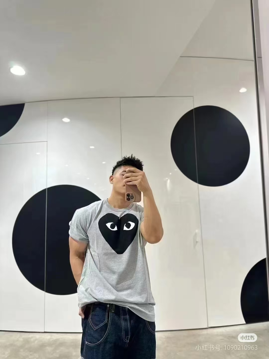 상품 이미지 2