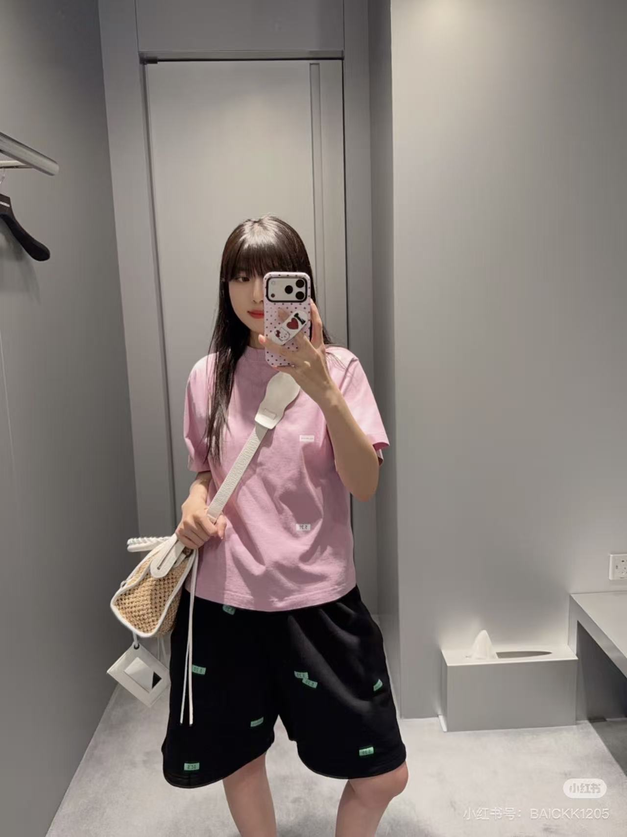 상품 이미지 2
