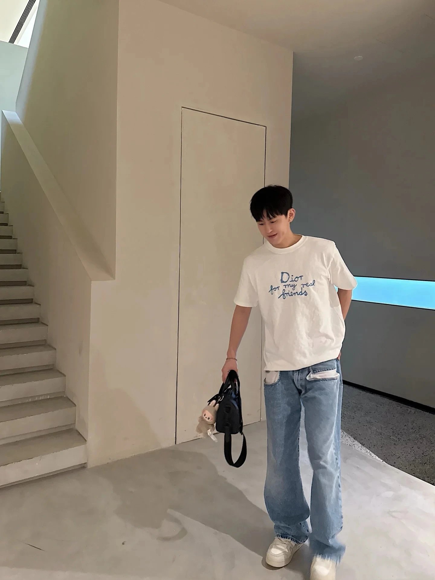 상품 이미지 2