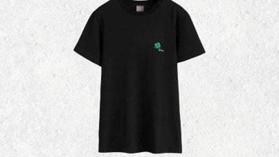 디ㅇ 클로버 자수 티셔츠