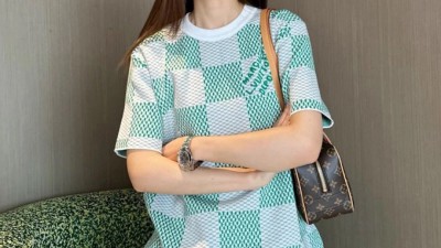 [공용] 루ㅇ비통 다미에 슬리브 크루넥 니트 3컬러