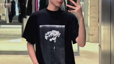 [공용][세일] 발ㄹ시아가 더 송 오브 더 하이스트 타워 오버사이즈 티셔츠