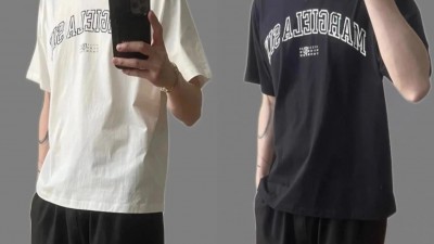 [세일] 메종 마ㄹ지엘라 MM6 로고 프린트 티셔츠 2컬러