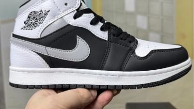 [공용] 나ㅇ키 조던 1 미드 화이트 쉐도우