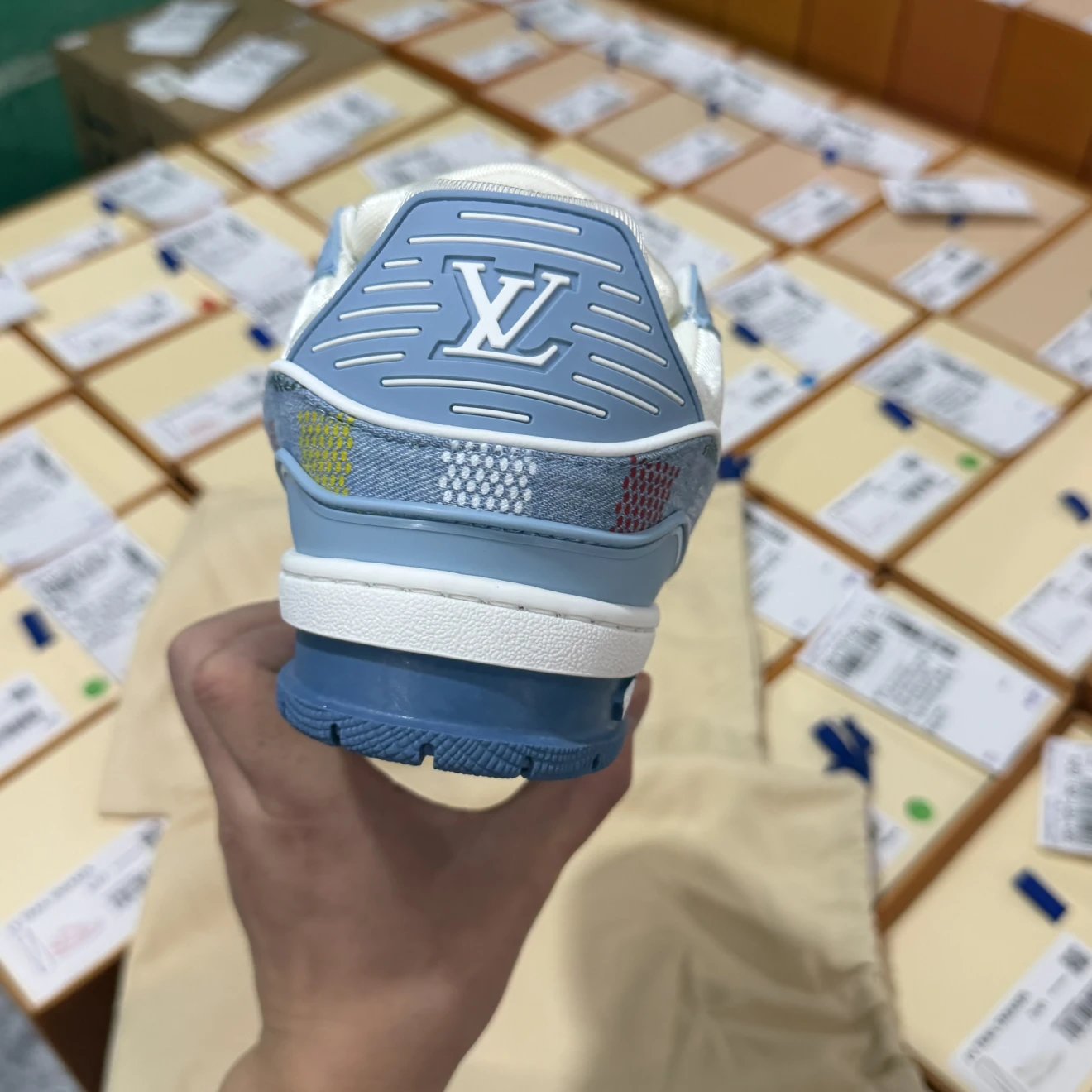 상품 이미지 3