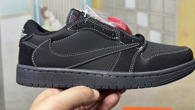 [공용] 나ㅇ키 조던 1 x 트래비스 스캇 레트로 로우 OG SP 블랙 팬텀