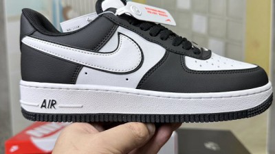 [공용] 나ㅇ키 에어포스 1 07 LV8 화이트 블랙