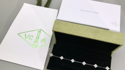 반ㅋ리프 스위트 알함브라 브레이슬릿 6모티브