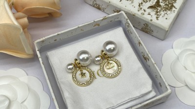 디ㅇ 트라이벌 이어링