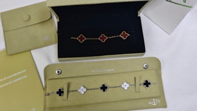 반ㅋ리프 빈티지 알함브라 브레이슬릿