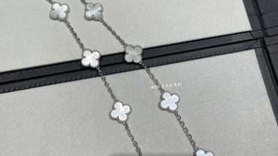 반ㅋ리프 빈티지 알함브라 목걸이 10모티브