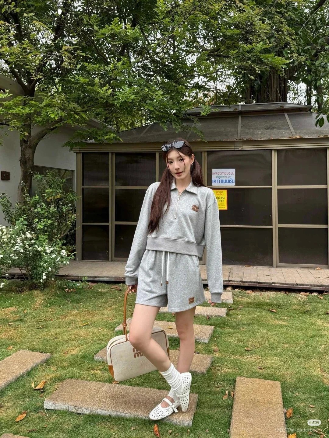 상품 이미지 2