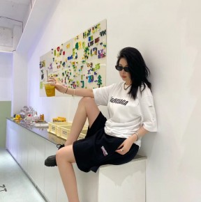 [공용][세일] 발ㄹ시아가 폴리티컬 캠페인 스웨트쇼츠