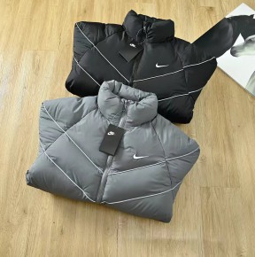 [공용] 나ㅇ키 윈드푸퍼 스톰 핏 루즈 후드 다운 자켓